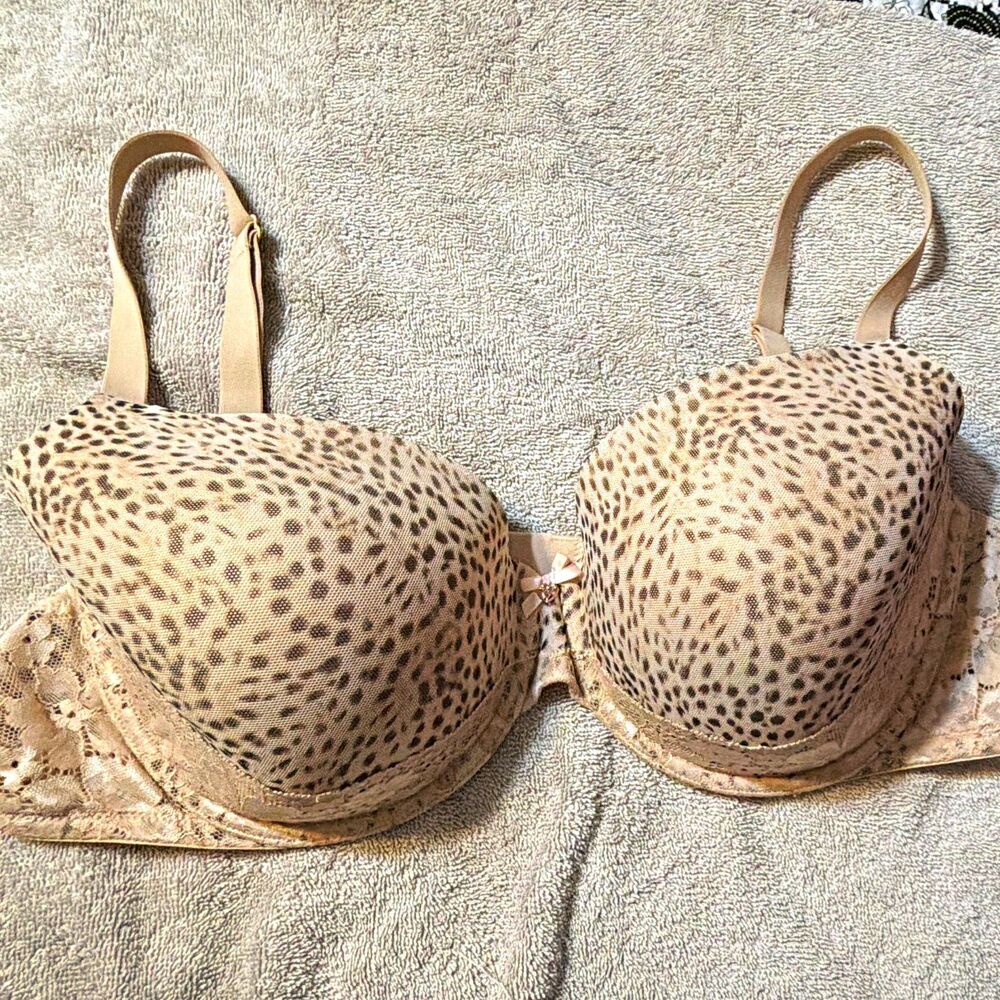 Victoria's Secret Full Coverage Underwire Lace Bra Leopard Beige/Black 44C